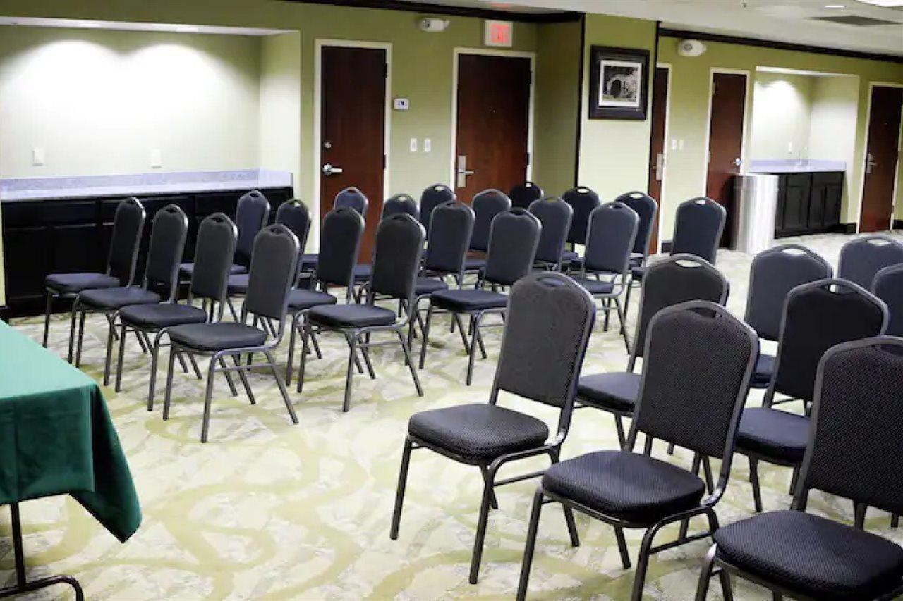 Hampton Inn Франкфорт Экстерьер фото