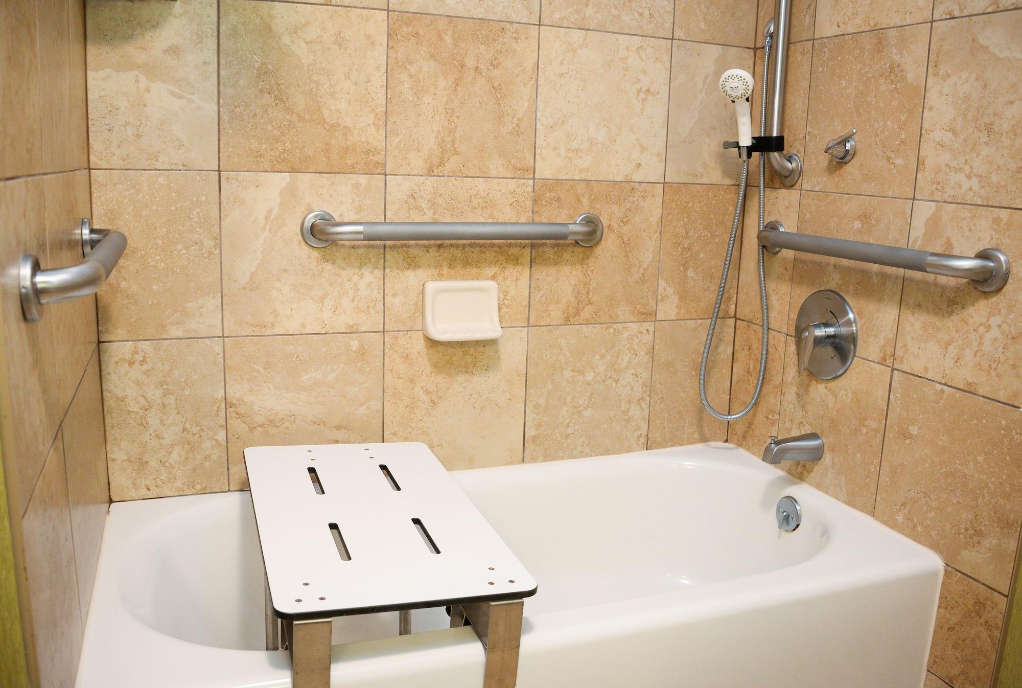 Hampton Inn Франкфорт Экстерьер фото