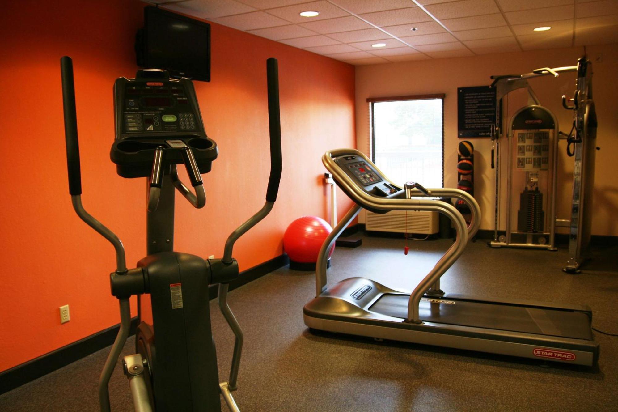 Hampton Inn Франкфорт Экстерьер фото